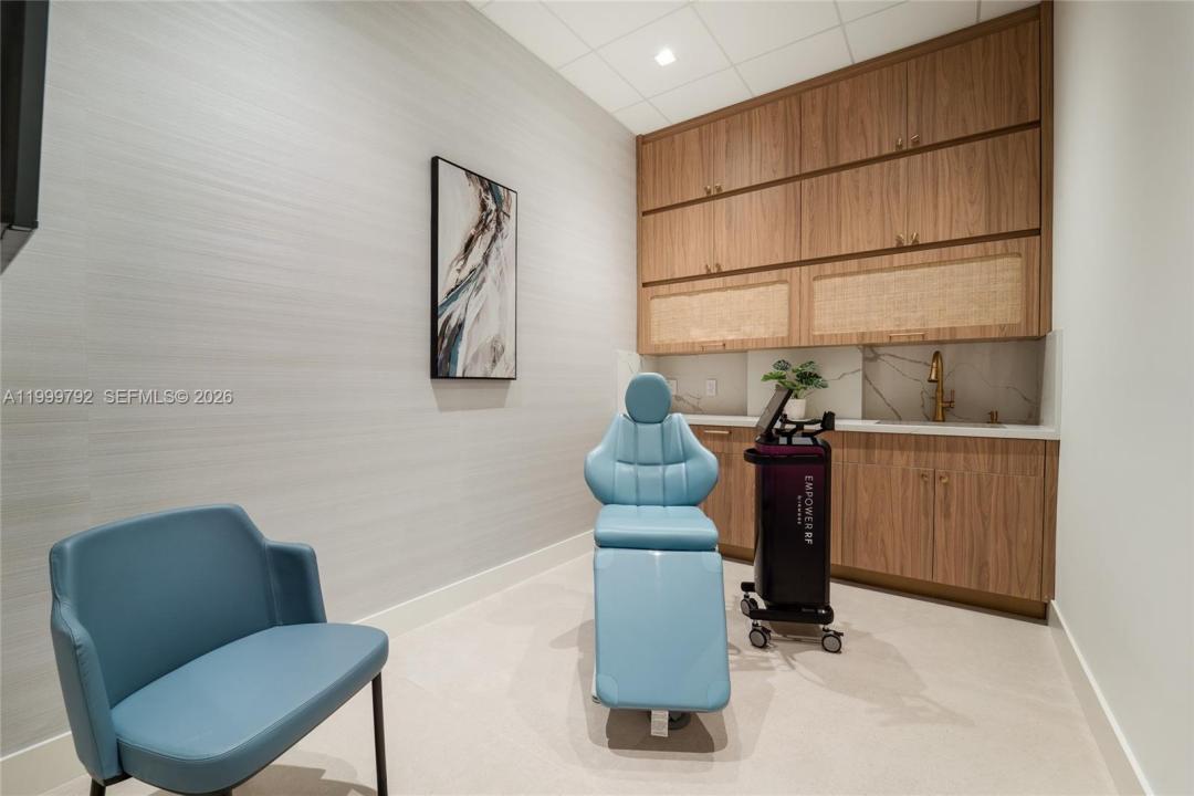 1340 S Dixie Hwy, Coral Gables, Floride 33146, États-Unis