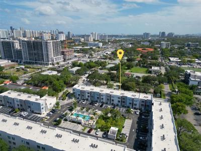 2505 NE 193rd St 4208, Miami, Florida 33180, USA