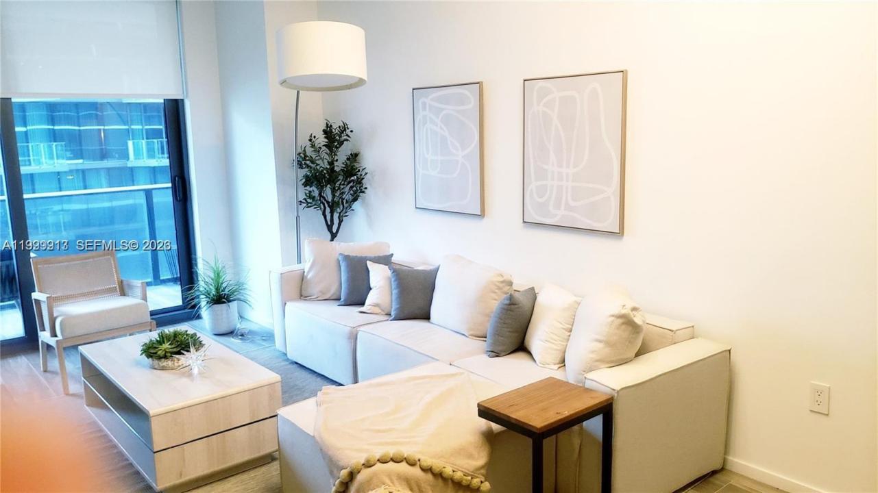 801 S Miami Ave 1008, Miami, Flórida 33130, Estados Unidos