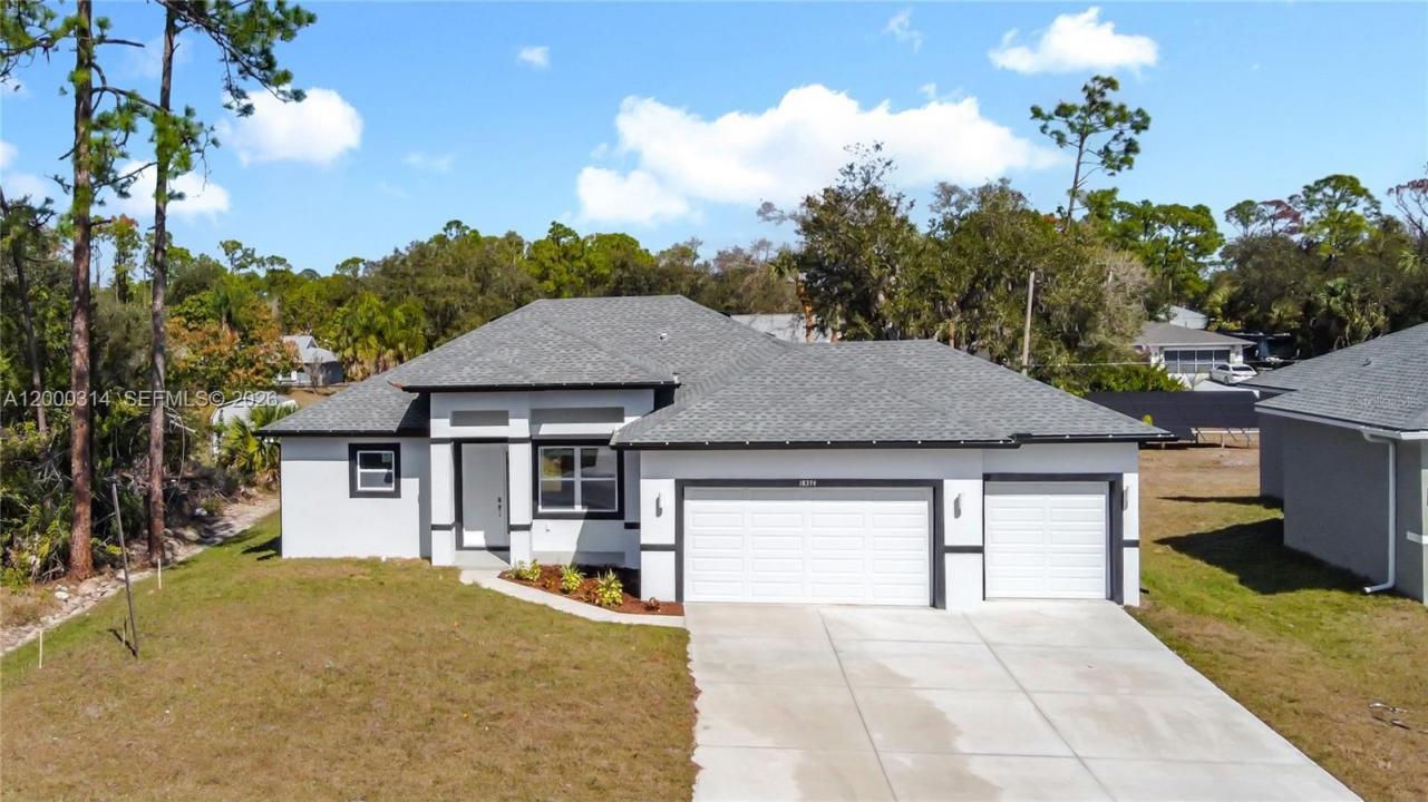 18374 ELGIN AVENUE, Port Charlotte, Florida 33948