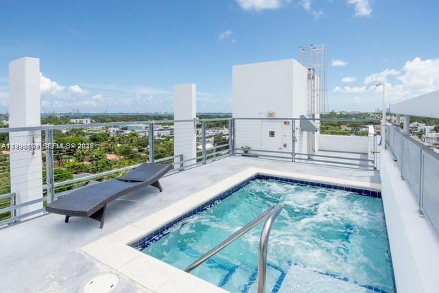8101 Biscayne Blvd R-414, Miami, Floride 33138, États-Unis
