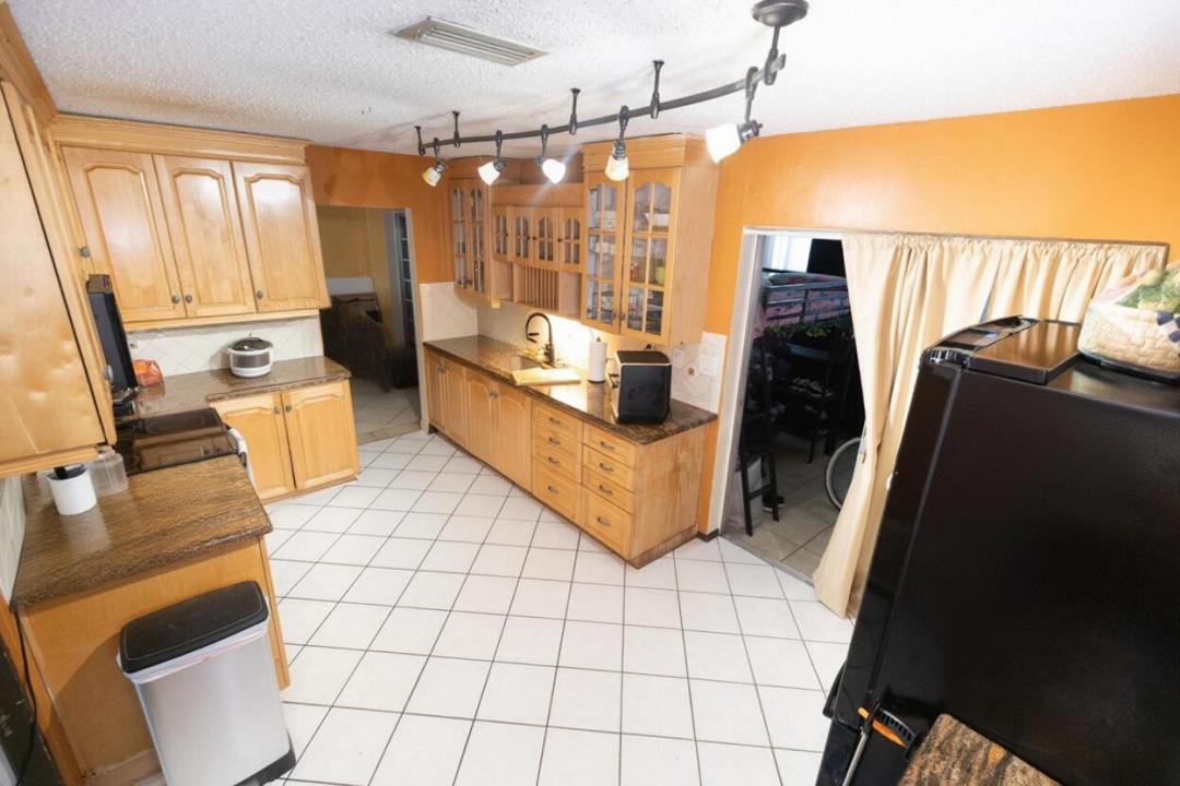 6717 NW 59th Street, Tamarac, Florida 33321