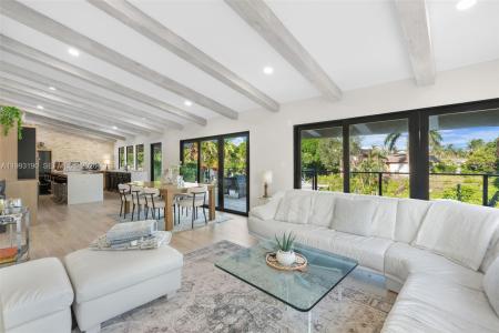 516 NE 6th Ave, Deerfield Beach, Florida 33441