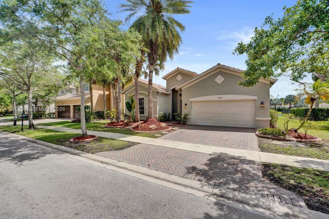 3982 W Whitewater Ave, Weston, 佛羅里達州 33332, 美國