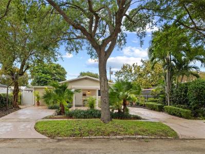 6665 NW 39th St, Virginia Gardens, Florida 33166, USA