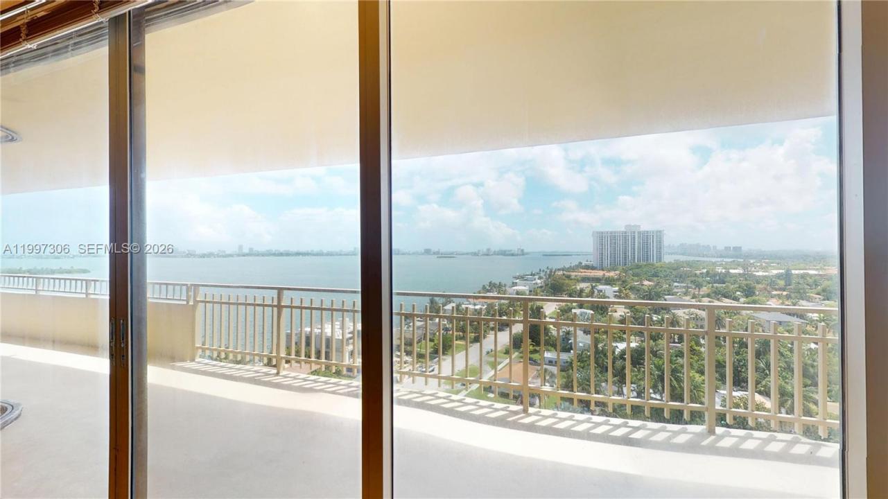 11113 Biscayne Blvd 1251, Miami, Florida 33181, Stati Uniti