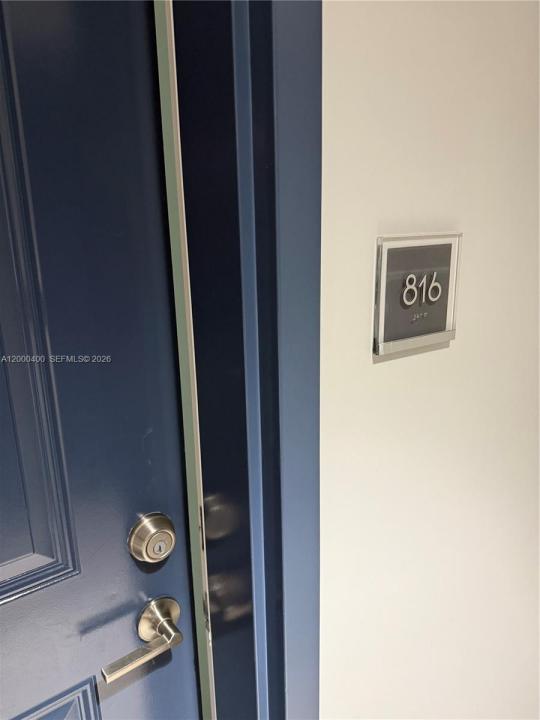 437 SW 4th Avenue 816, Fort Lauderdale, Floride 33315, États-Unis