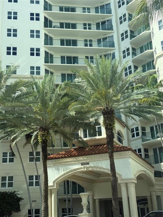 20000 E Country Club Dr PH09, Aventura, Florida 33180, Stati Uniti