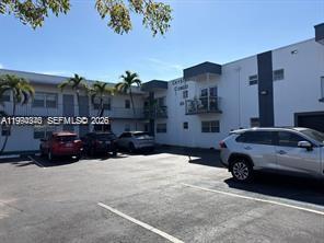 30 SE 4th Ave 109, Hallandale Beach, Florida 33009, USA