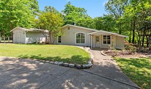 198 Lake Drive, Enchanted Oaks, Texas 75156, Estados Unidos