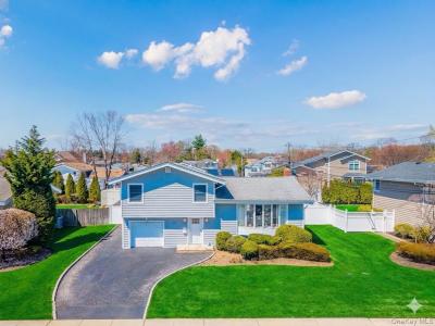 47 Favorite Lane, Oyster Bay, ניו יורק 11753, ארצות הברית של אמריקה 