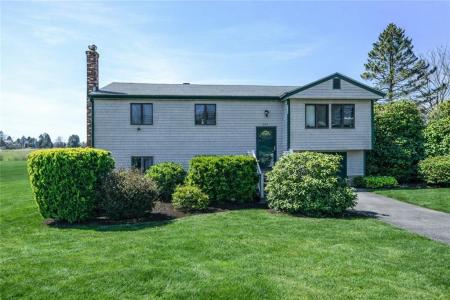 303 MIDDLE Road, Portsmouth, RI 02871, USA