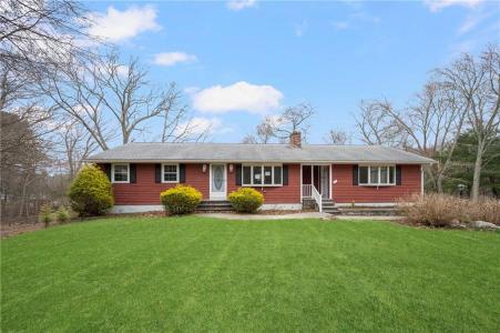 42 Ledge Road, Coventry, RI 02816, USA