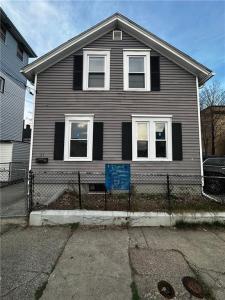 31 Bagley Street, Pawtucket, RI 02860, USA