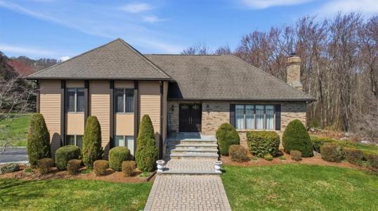 6 Christopher Drive, Johnston, Rhode Island 02919, États-Unis