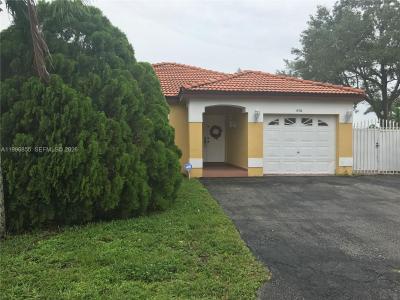 19712 NW 82nd Pl, Hialeah, Florida 33015, USA