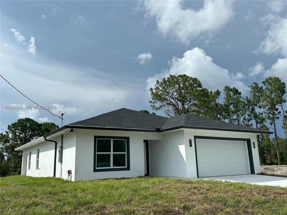 1125 Milwaukee Blvd, Lehigh Acres, Florida 33974, Stati Uniti