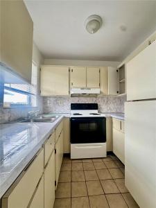 Hialeah, Florida 33016, USA