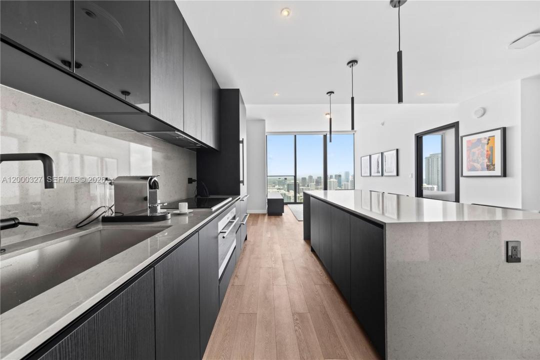 20 NE 11th St 4502, Miami, Florida 33132, Stati Uniti