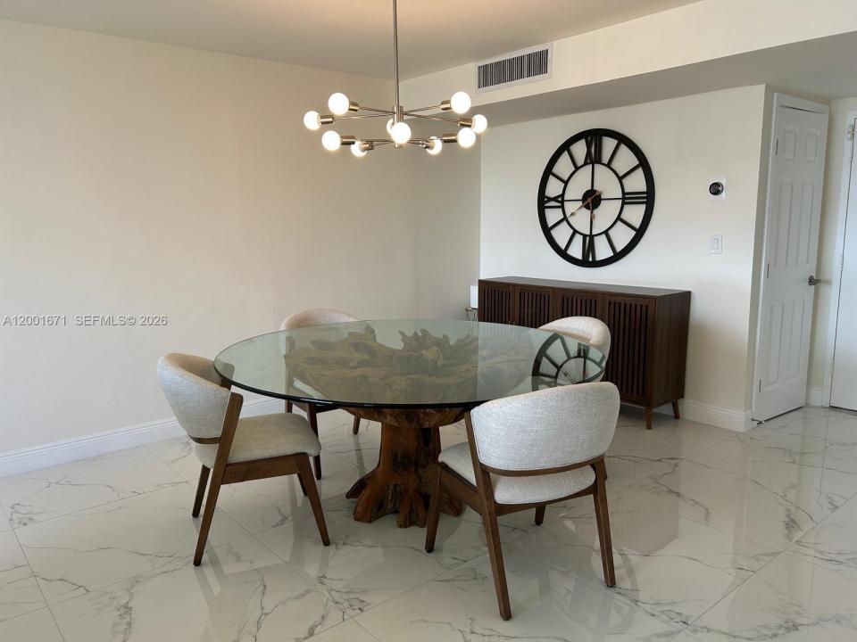 Hallandale Beach, Floride 33009, États-Unis