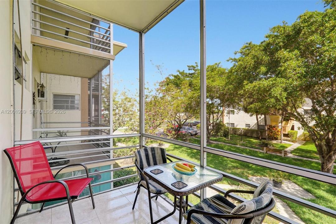16801 NE 13th Ave 206, Miami, Florida 33162, Stati Uniti