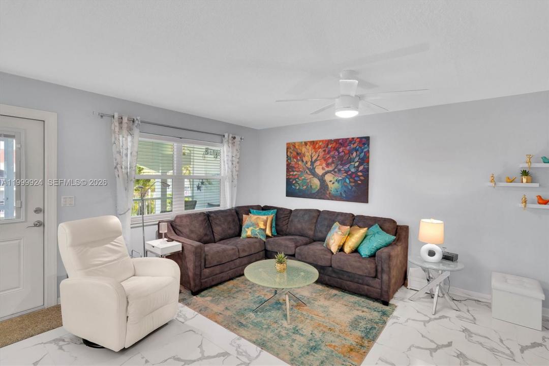 580 Egret Dr 303, Hallandale Beach, Floride 33009, États-Unis