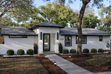 1905 S Village ave, Tampa, Florida 33612