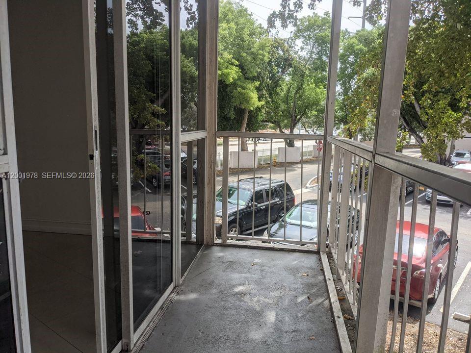 7125 NW 186th St B209, Hialeah, Floride 33015, États-Unis