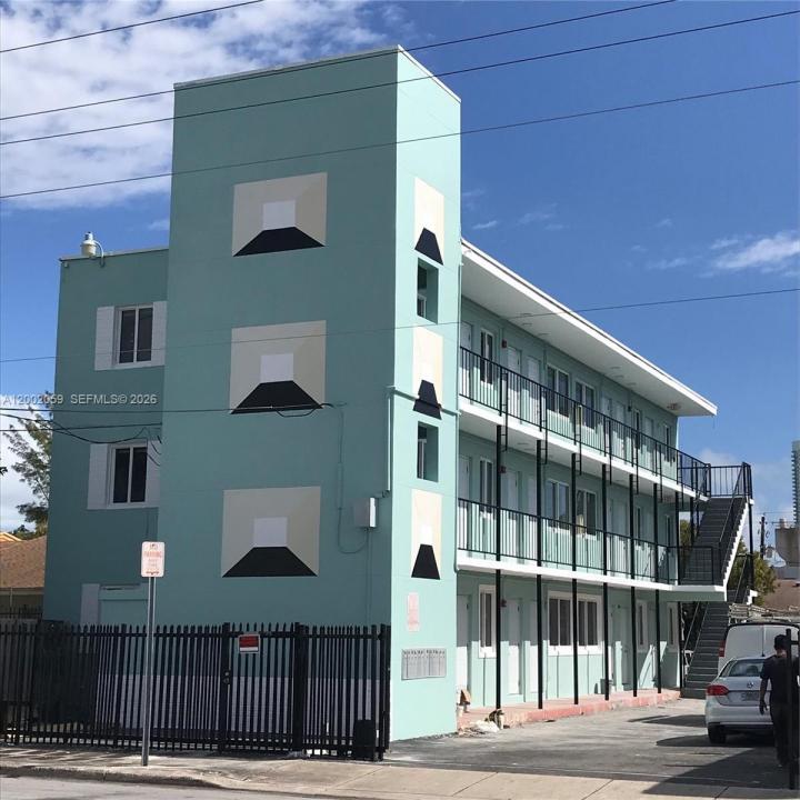 1815 NW 1st CT 8, Miami, Florida 33136, Stati Uniti