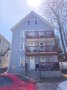 156 Lincoln Avenue, Central Falls, Rhode Island 02863, Estados Unidos