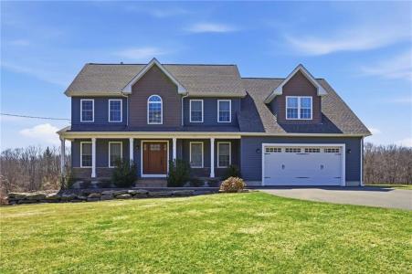 1268 Central Avenue, Johnston, Rhode Island 02919, États-Unis