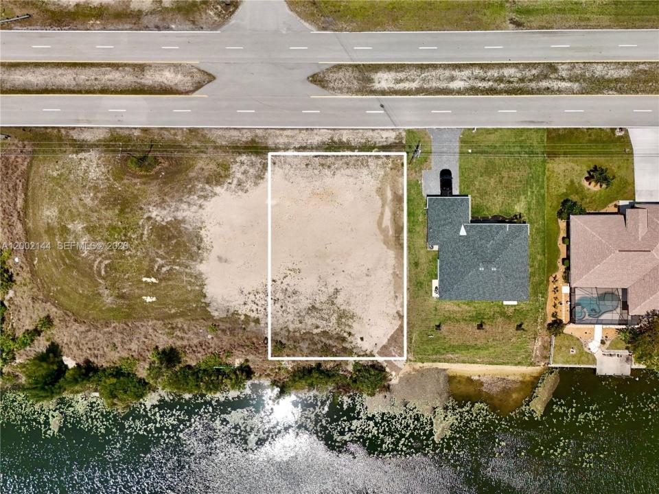900 VOGIANTZIS PKWY, Cape Coral, Floride 33909, États-Unis