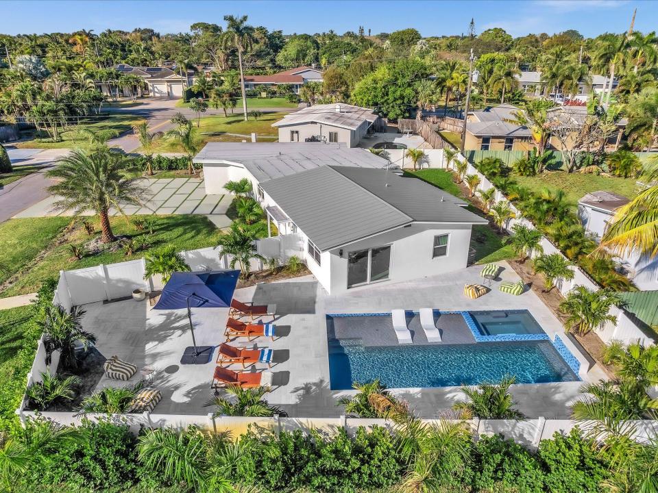 209 NE 27th Drive, Wilton Manors, Florida 33334