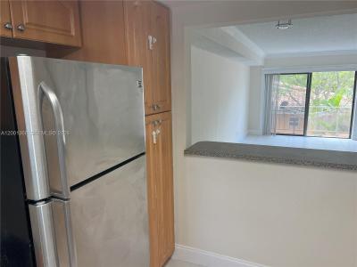3750 NW 115th Way 11-1, Coral Springs, Florida 33065, USA