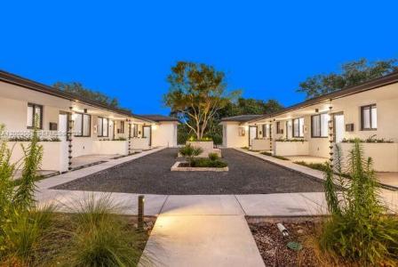 8931 NE 2nd Ave S3, El Portal, 佛罗里达州 33138, 美国