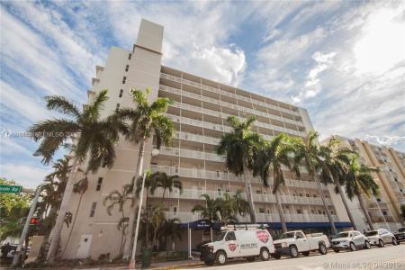 1300 Lincoln Rd A301, Miami Beach, Florida 33139, USA