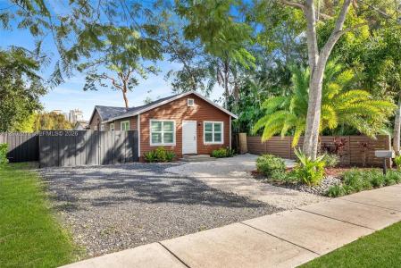 230 SW 12th Ave 0, Fort Lauderdale, Florida 33312, USA