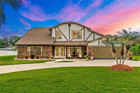 1805 Harbor Blvd., Kissimmee, Floride 34744, États-Unis