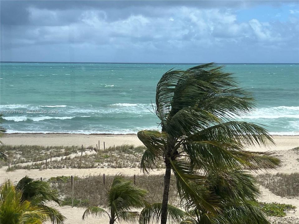 710 N Ocean Blvd 408, Pompano Beach, Florida 33062, USA