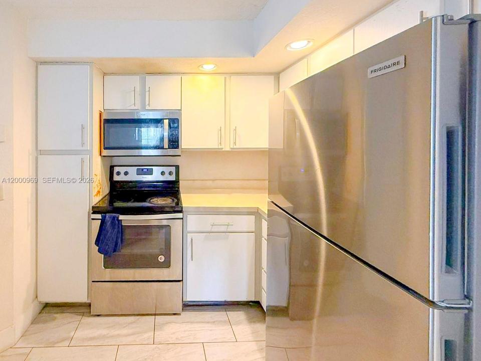 3440 N Pinewalk Dr N 518, Margate, Florida 33063, Stati Uniti