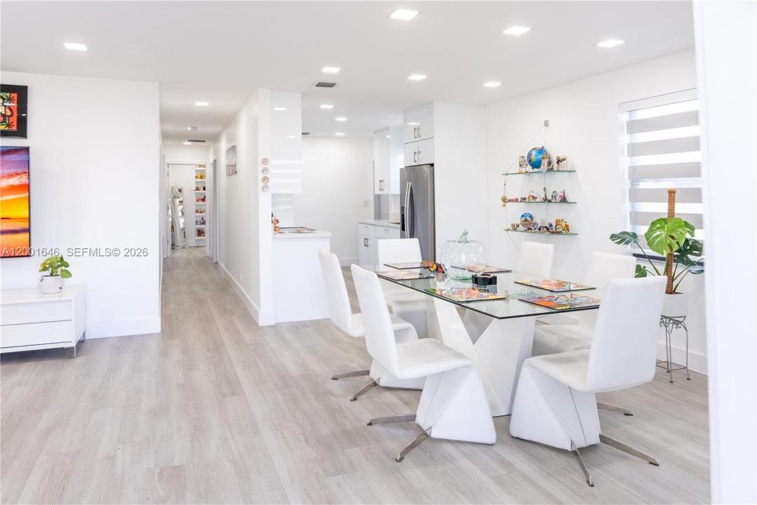 308 NW 2nd Ave, Hallandale Beach, Floride 33009, États-Unis