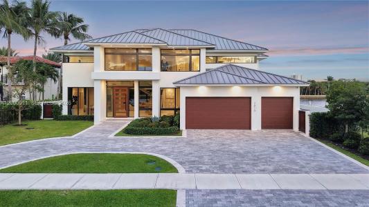 2010 Intracoastal Dr, Fort Lauderdale, Florida 33305, USA