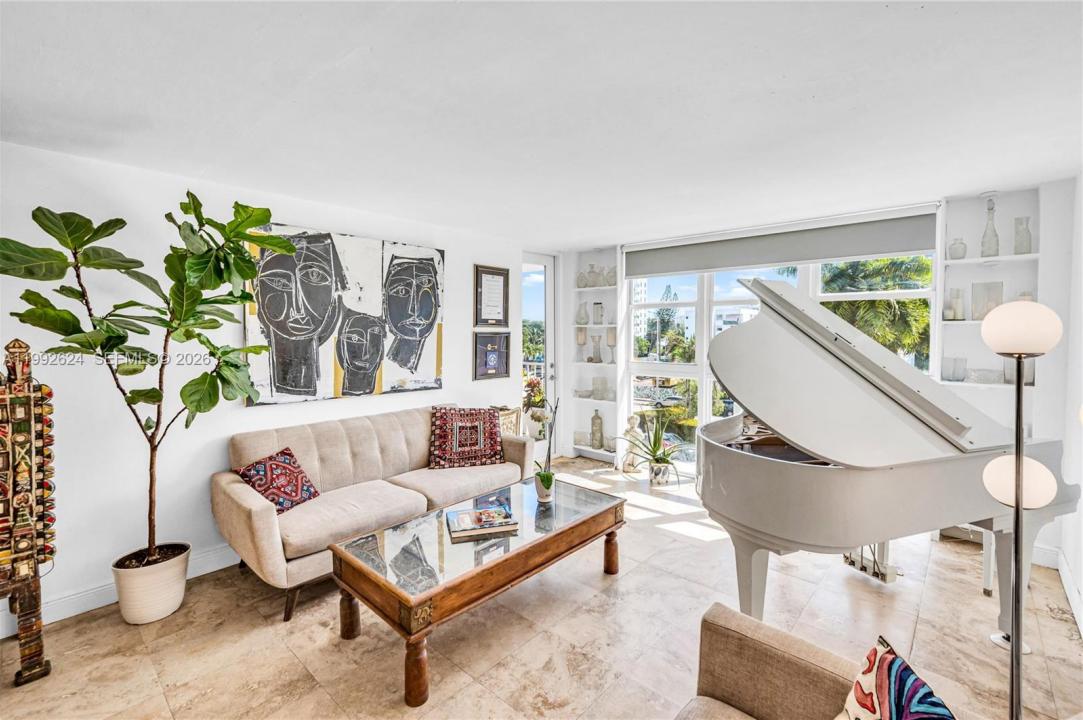 1228 West Ave 209, Miami Beach, Floride 33139, États-Unis