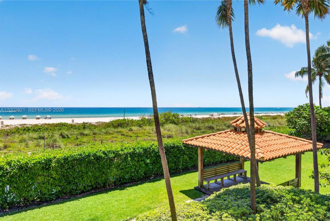 5757 Collins Ave 1104, Miami Beach, Florida 33140, USA