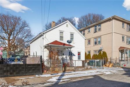 31 Sassafras Street, Providence, RI 02907, USA
