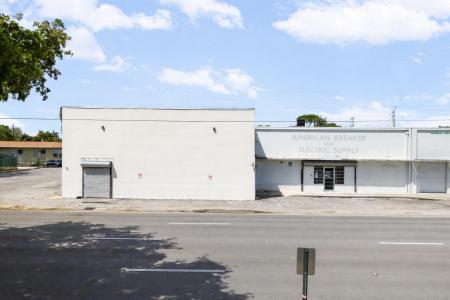 1800 N Dixie Highway, Hollywood, Florida 33020