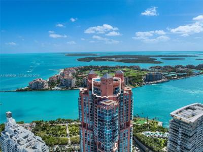 300 S Pointe Dr PH-5, Miami Beach, Floryda 33139, USA