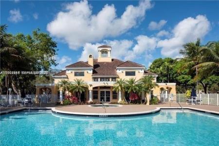 2371 NW 33rd St 711, Oakland Park, Florida 33309, USA