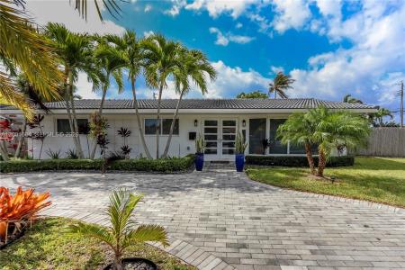 1220 Azalea Cres, Hollywood, Florida 33019, USA