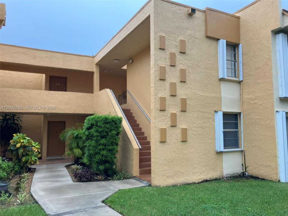 9311 SW 4th St 104B, Miami, Florida 33174, Stati Uniti